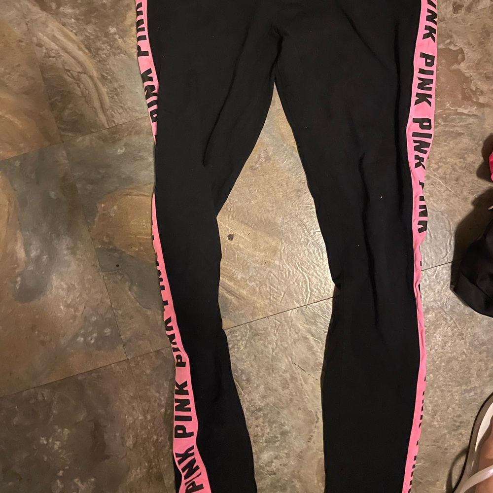 Victoria's Secret pink leggings